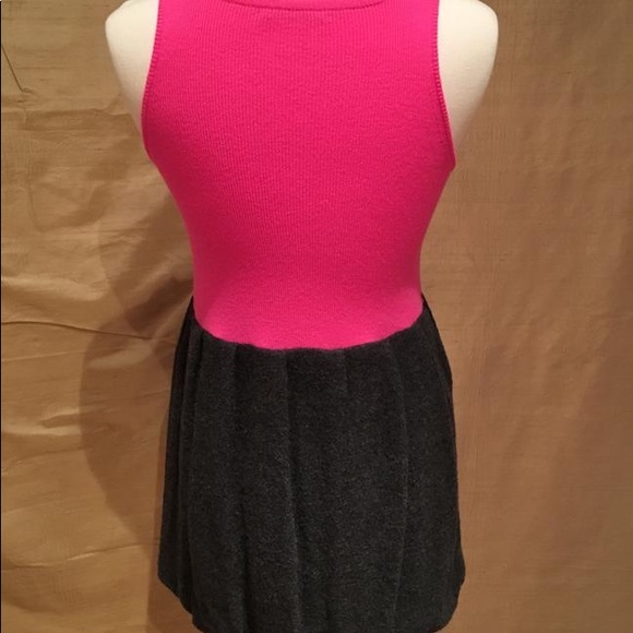 Alice + Olivia
Fuchsia and Grey Cashmere Wool Casual Dress - Picture 6 of 16